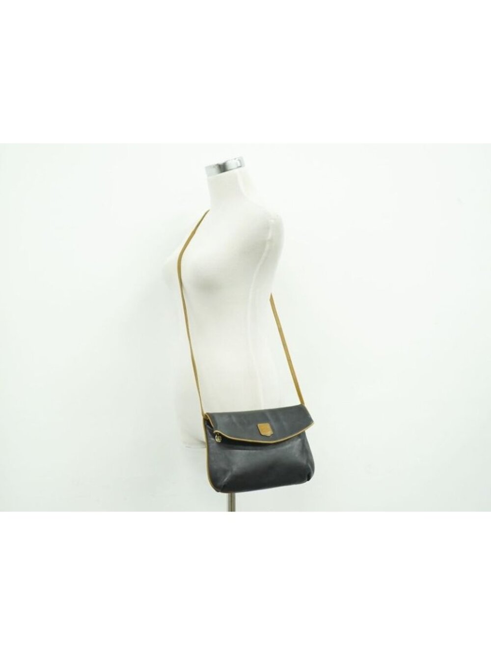 Celine Leather Shoulder Bag Pochette Black - Picture 6 of 9